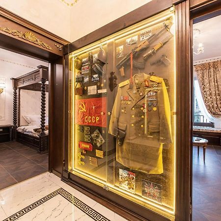 Private Museum Apartment With Antique Decor Βουκουρέστι Εξωτερικό φωτογραφία